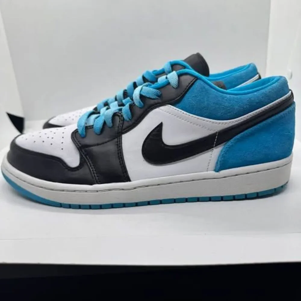 Nike Air Jordan 1 Low Laser Blue Mens 10 shoes sneakers